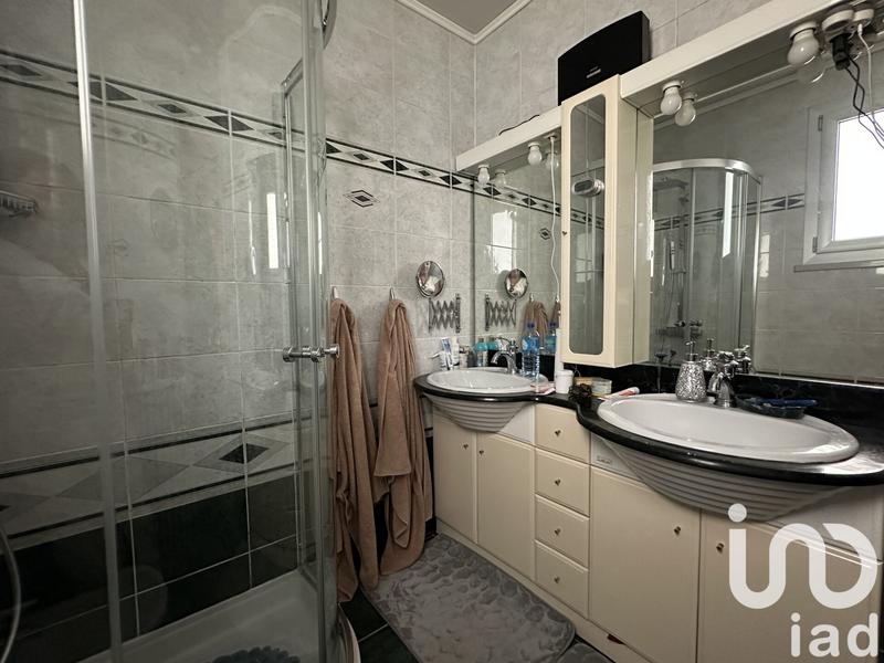 Maison - 141 m² - 7 pièces