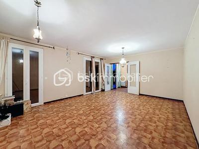 Maison - 89 m² - 4 pièces