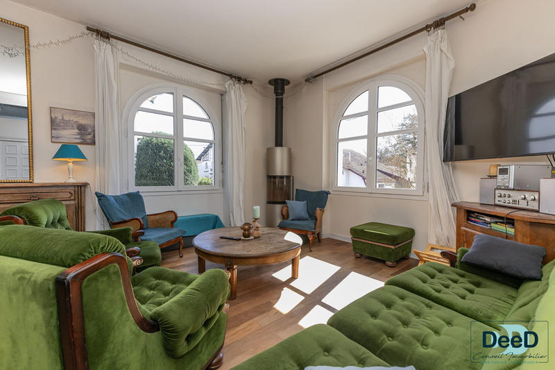 Maison ancienne - 177 m² - 7 pièces