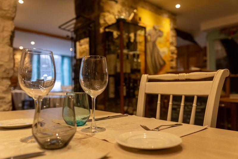 Local commercial - 820 m² - 20 pièces