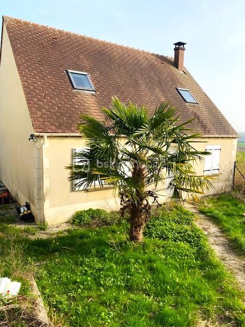 Maison traditionnelle - 85 m² - 4 pièces