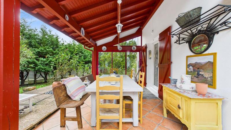 Maison - 108 m² - 4 pièces