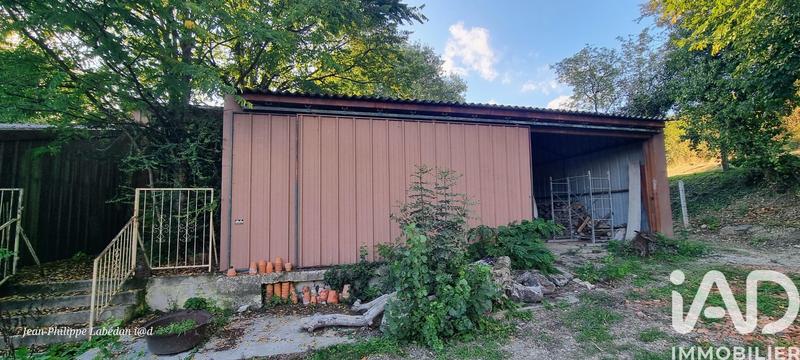 Maison - 260 m² - 7 pièces