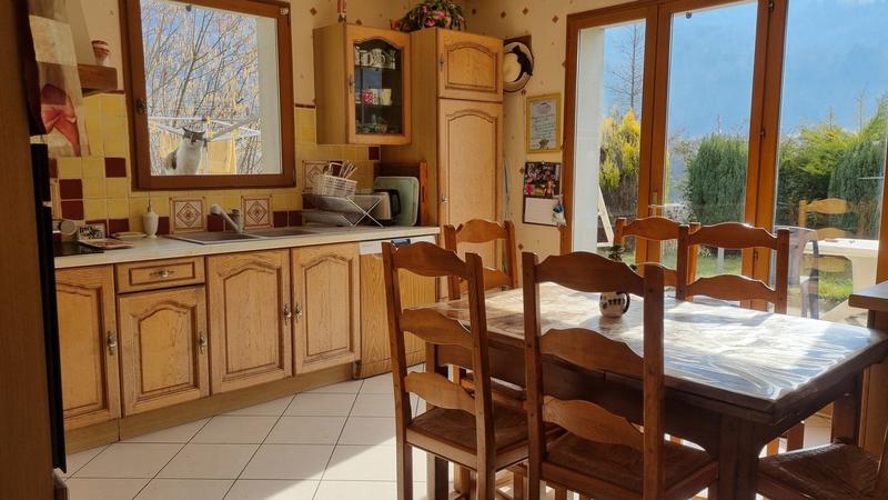 Maison - 169 m² - 6 pièces