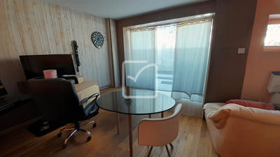 Maison - 156 m² - 8 pièces