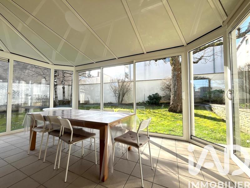 Maison - 197 m² - 7 pièces