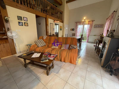 Maison traditionnelle - 112 m² - 4 pièces