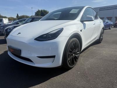 Tesla Model y 300