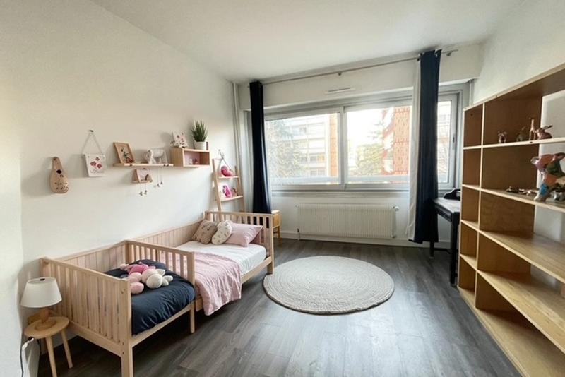 Appartement ancien - 68 m² - 3 pièces