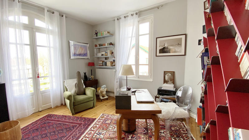 Maison - 160 m² - 5 pièces