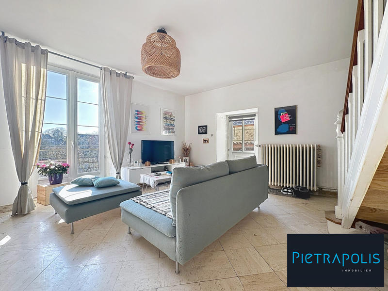 Maison - 174 m² - 5 pièces