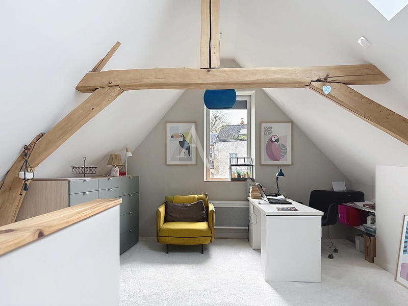 Maison - 152 m² - 6 pièces