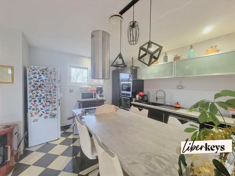 Maison - 115 m² - 5 pièces