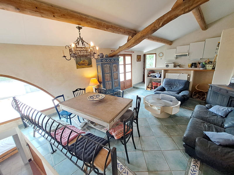 Maison - 140 m² - 6 pièces