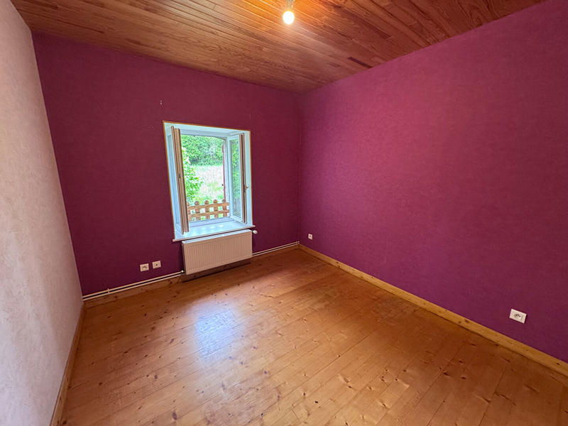Maison - 210 m² - 9 pièces