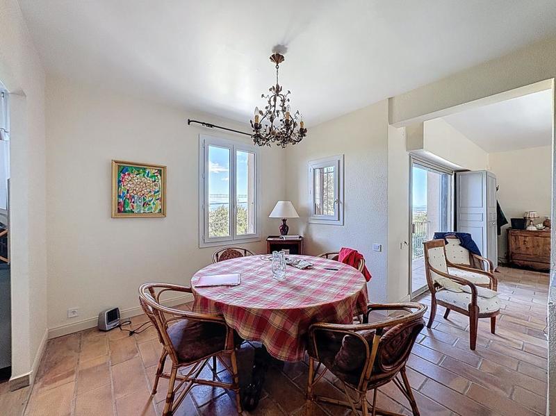 Maison - 132 m² - 4 pièces