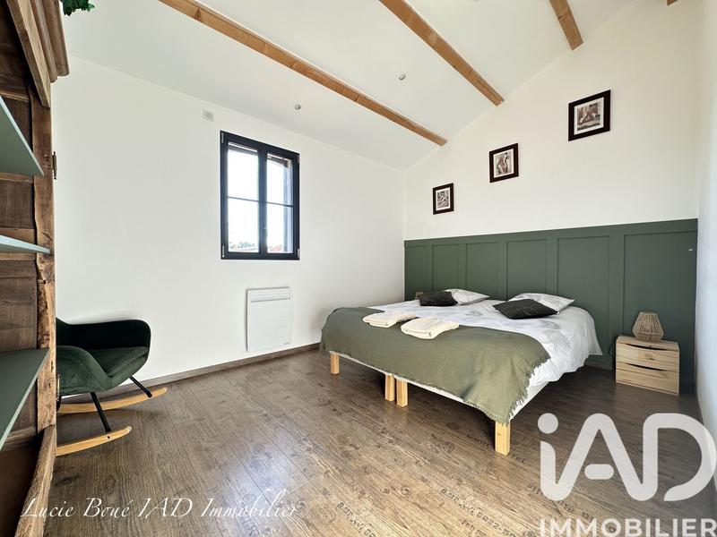 Maison de maîtres - 270 m² - 10 pièces