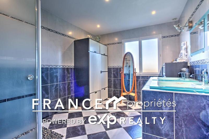 Maison - 152 m² - 4 pièces