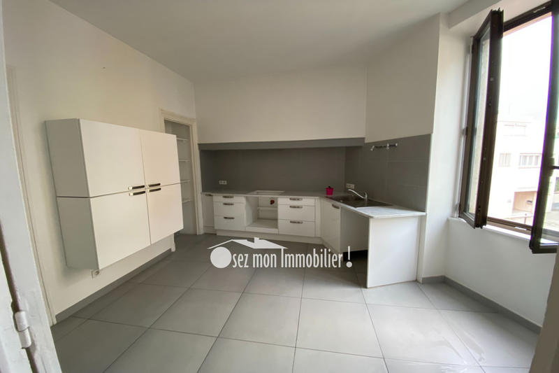 Appartement - 110 m² - 3 pièces