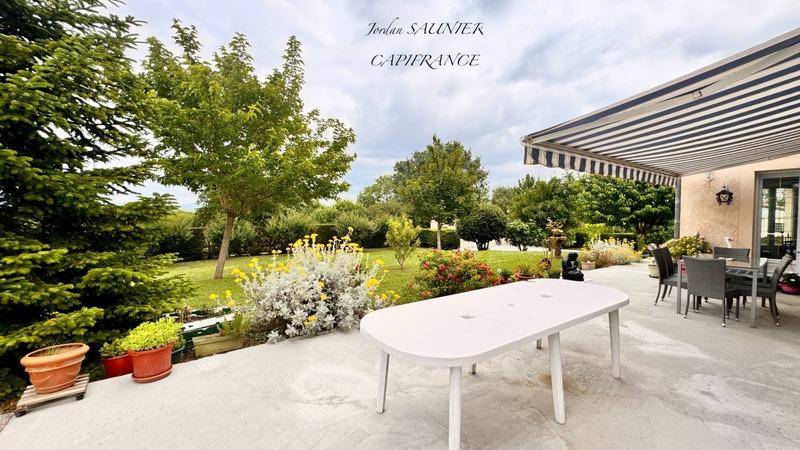 Villa - 273 m² - 7 pièces