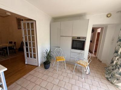 Appartement - 125 m² - 4 pièces