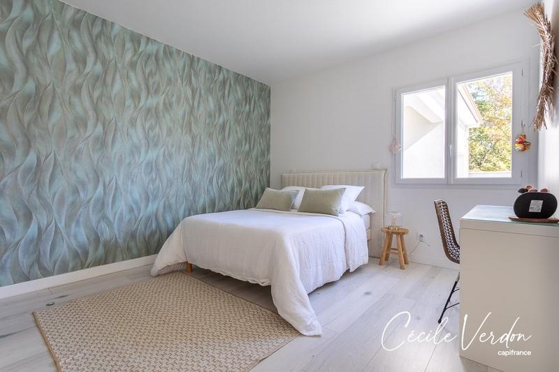 Maison - 142 m² - 6 pièces