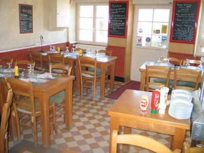 Maison - 475 m² - 8 pièces