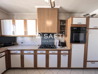 Appartement - 80 m² - 4 pièces