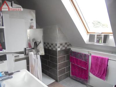 Maison - 80 m² - 5 pièces