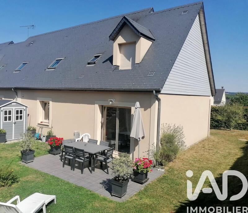 Maison - 104 m² - 6 pièces