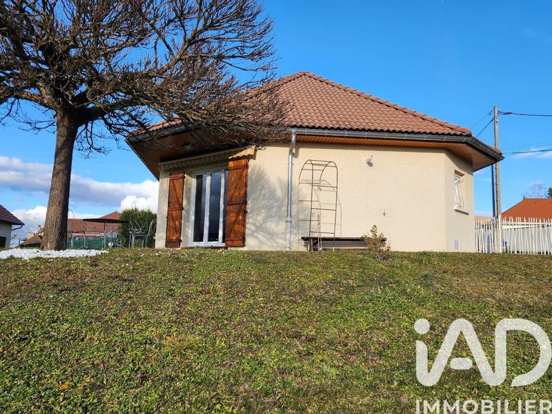 Maison - 111 m² - 6 pièces