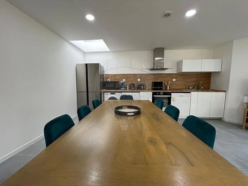 Maison - 224 m² - 13 pièces