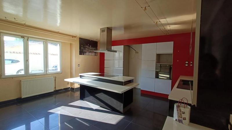 Maison de ville - 165 m² - 7 pièces