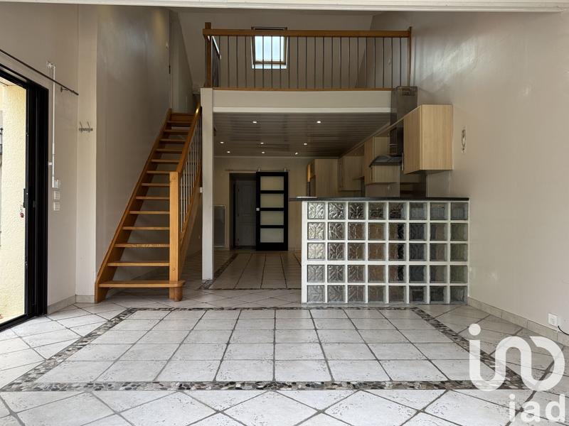 Maison - 188 m² - 7 pièces