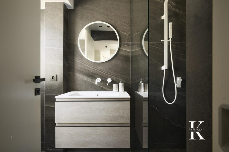 Appartement - 108 m² - 4 pièces