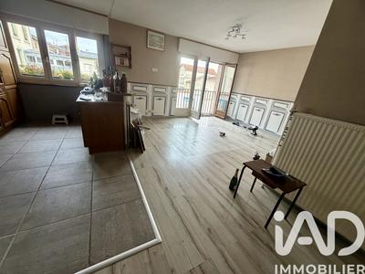 Maison - 80 m² - 3 pièces