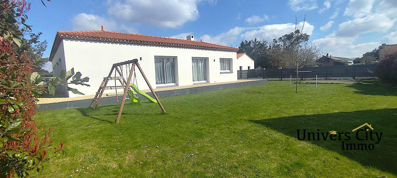 Maison contemporaine - 178 m² - 8 pièces