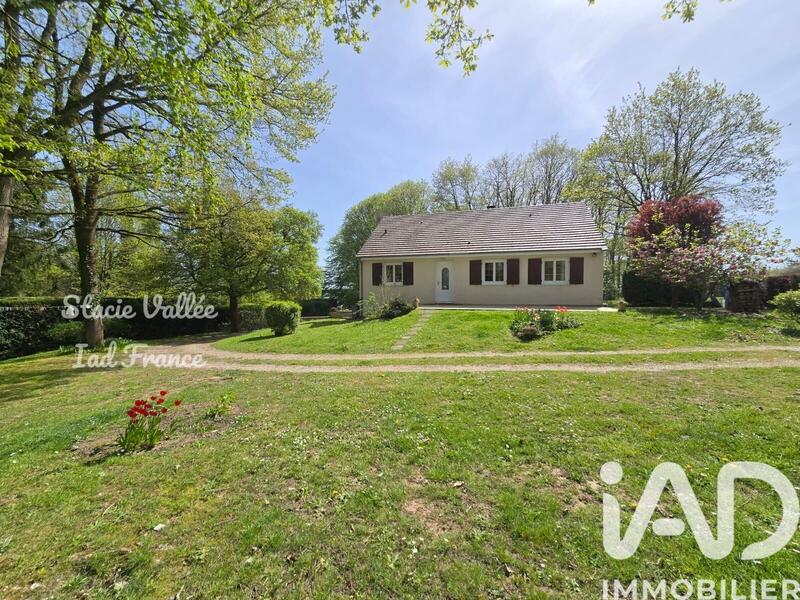 Maison - 92 m² - 5 pièces