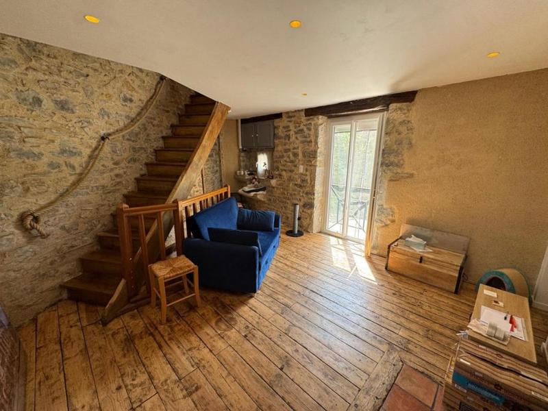 Maison en pierre - 51 m² - 2 pièces