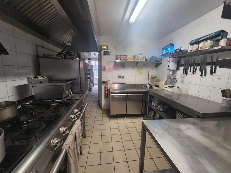 Fonds de commerce - 738 m²