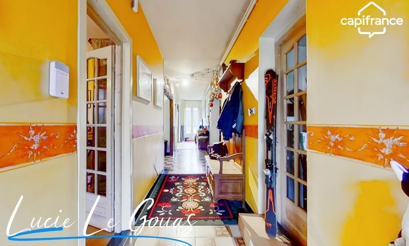 Haras - 239 m² - 9 pièces