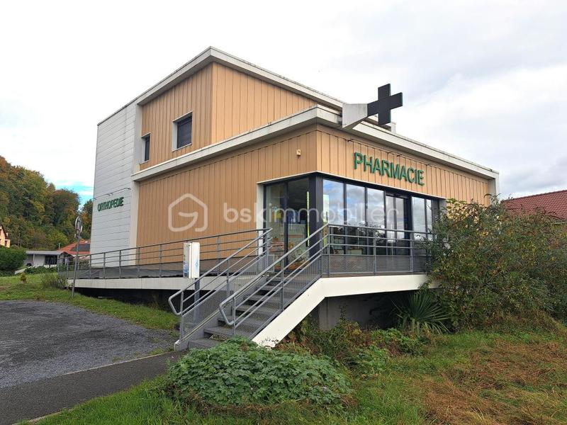 Local commercial - 230 m² - 2 pièces