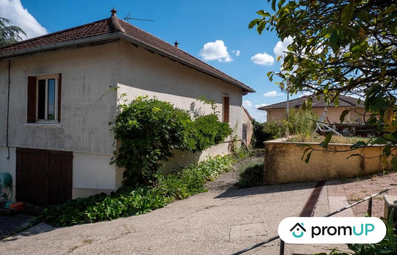 Maison - 190 m² - 9 pièces