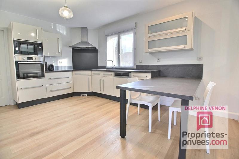 Maison - 148 m² - 5 pièces