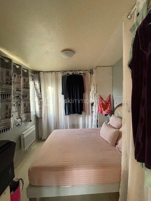 Appartement - 75 m² - 4 pièces