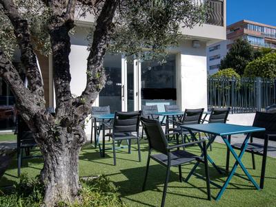 Fonds de commerce - 83 m²