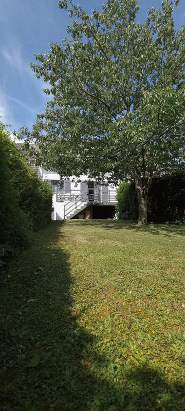 Maison - 94 m² - 4 pièces