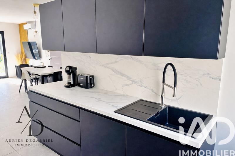 Maison - 90 m² - 4 pièces