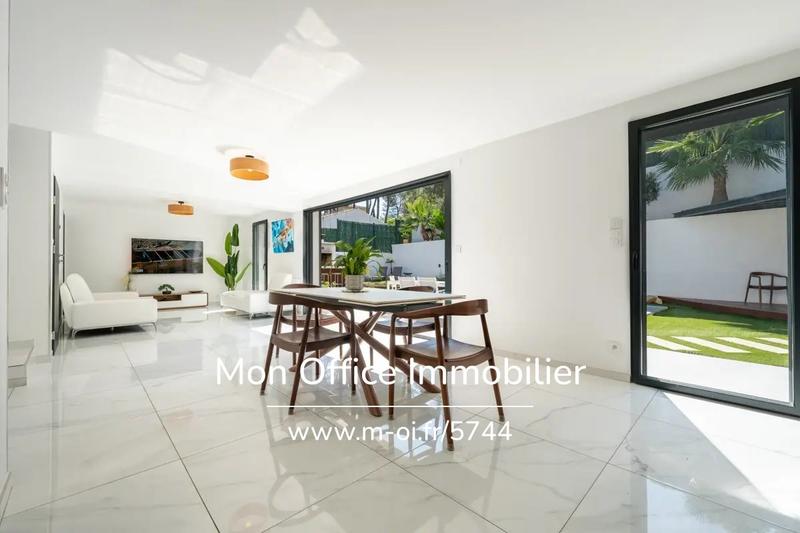 Villa - 138 m² - 5 pièces