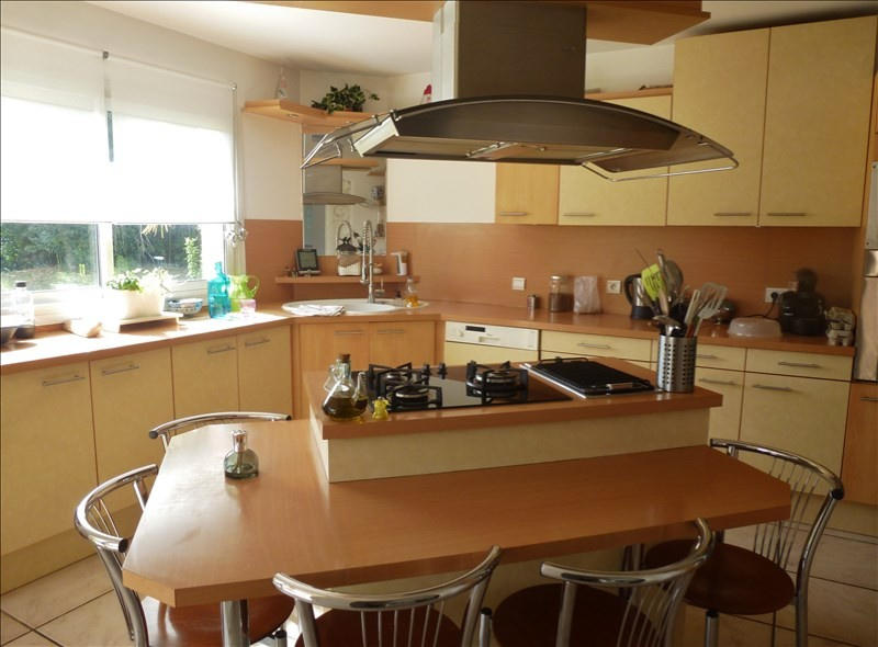 Villa - 240 m² - 8 pièces